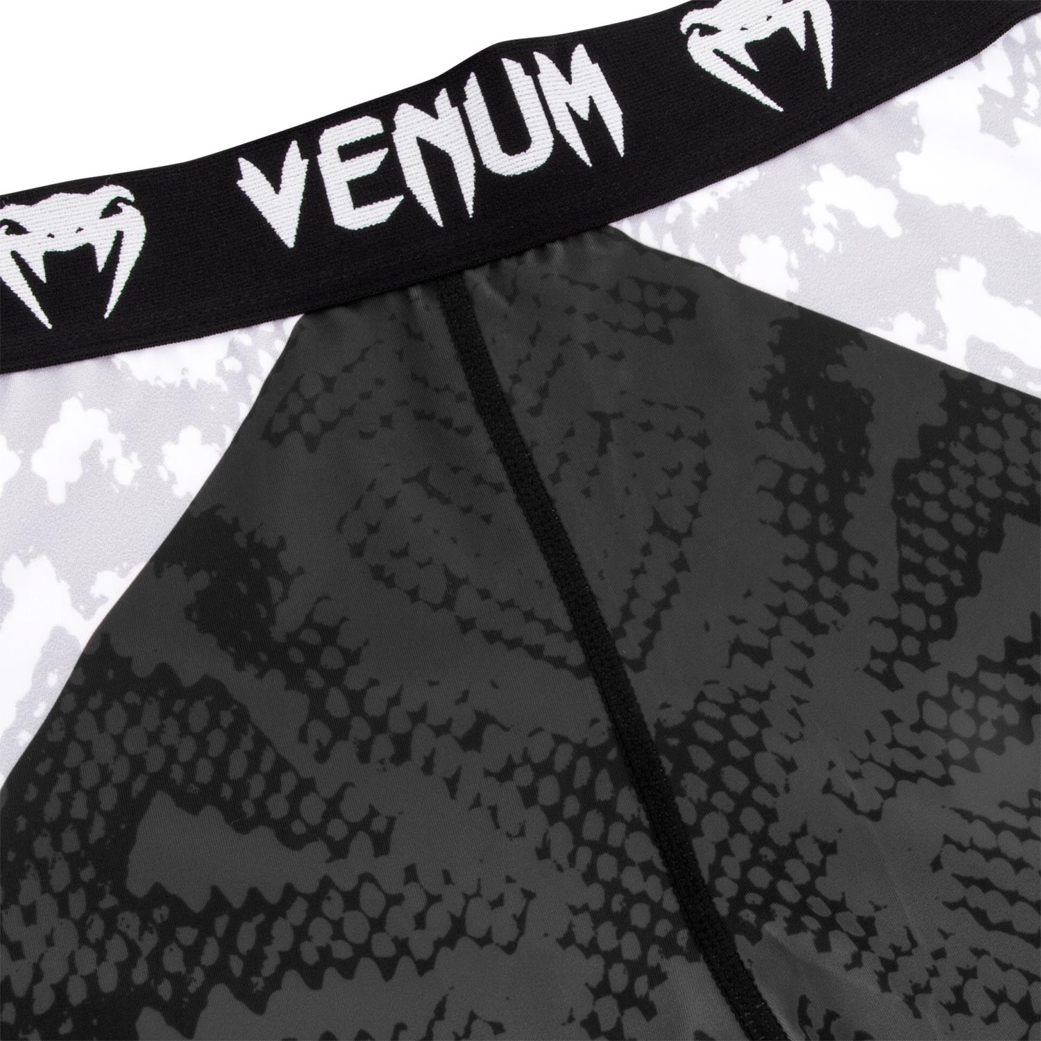 Компрессионные штаны Venum Amazonia 5.0 Black